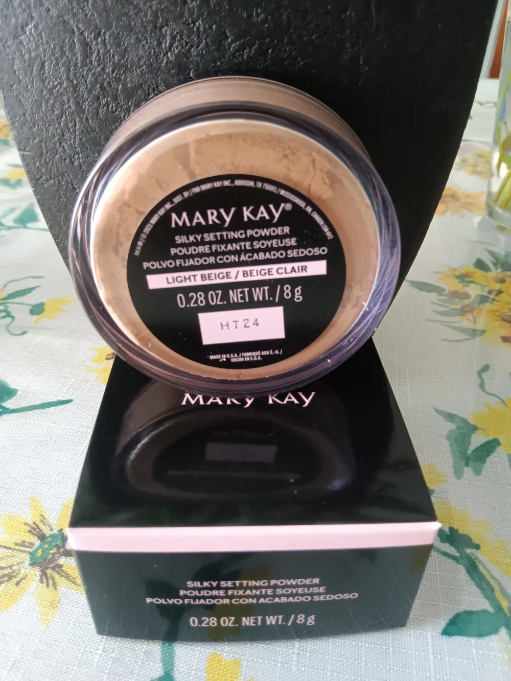 Mary Kay Loose Setting Powder - Translucent/Light Beige